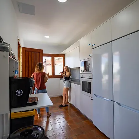 Casanova 9 Bedroom In Ciudad Jardin Las Palmas de Gran Canárias